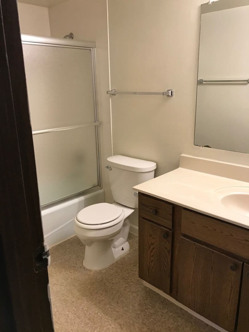 Schererville Apartment: 2060 Meadow Lane
