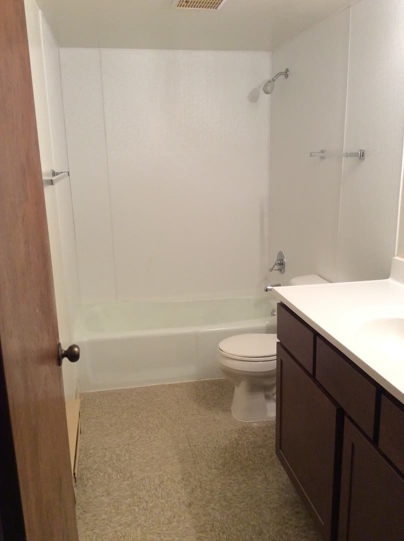 Schererville Apartment: 2130 Meadow Lane
