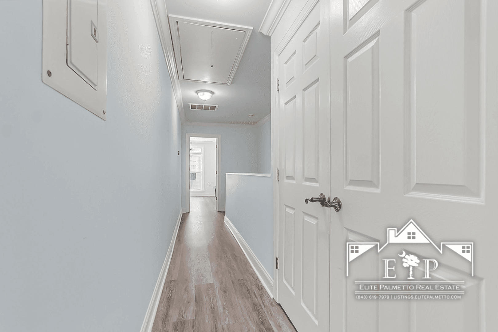 Charleston Townhome: 1815 Dogwood Rd