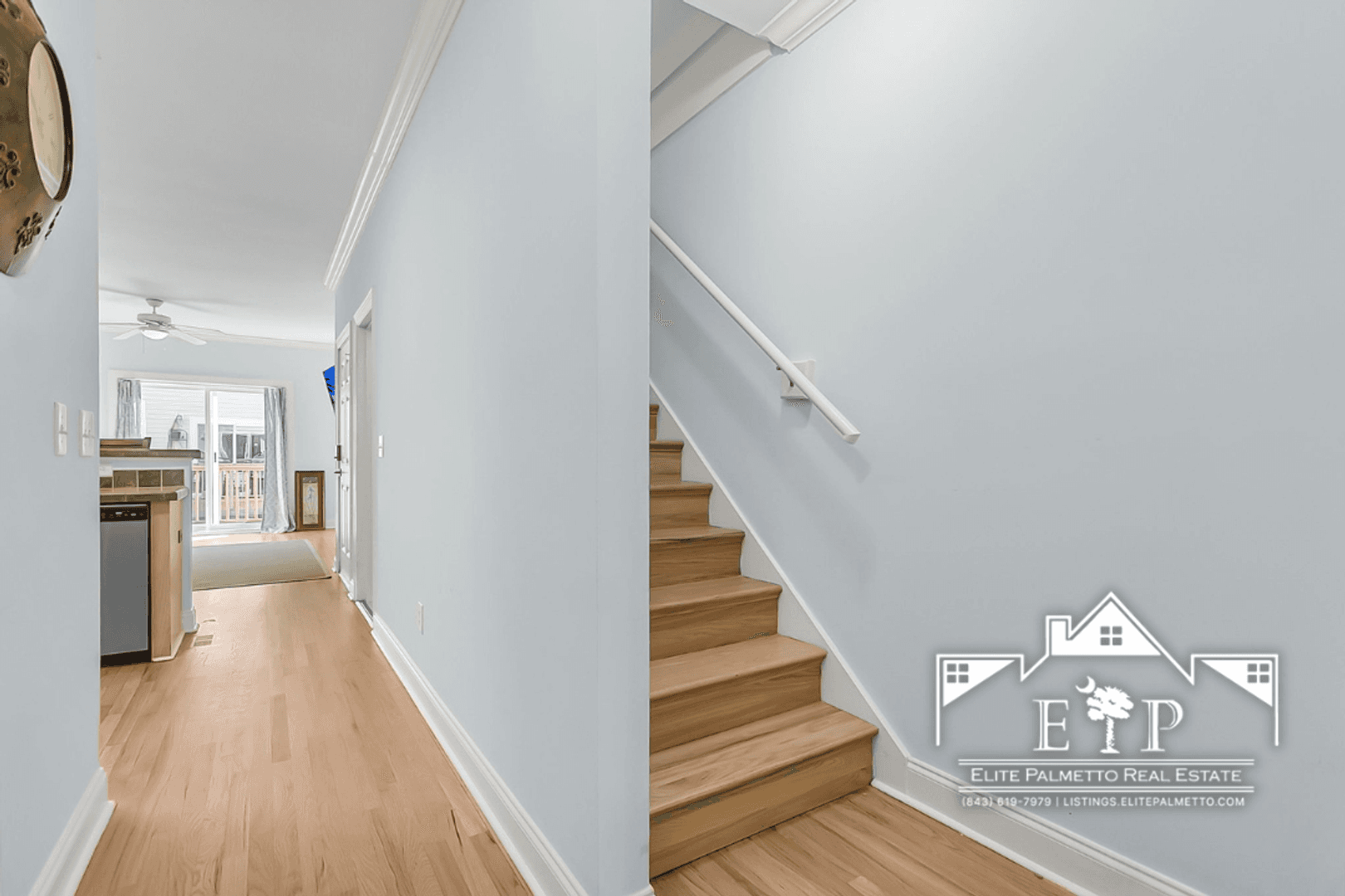 Charleston Townhome: 1815 Dogwood Rd