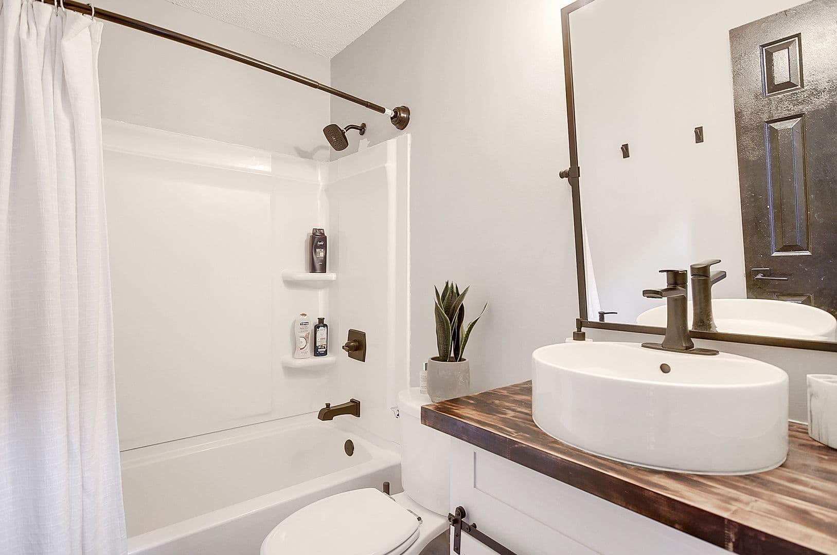 Goose Creek House: 166 Commons Way