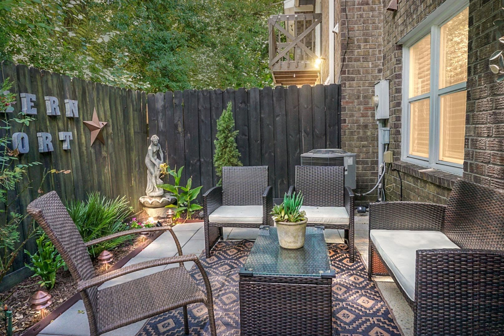 North Charleston House: 2483 Realm Street, North Charleston, SC 29406