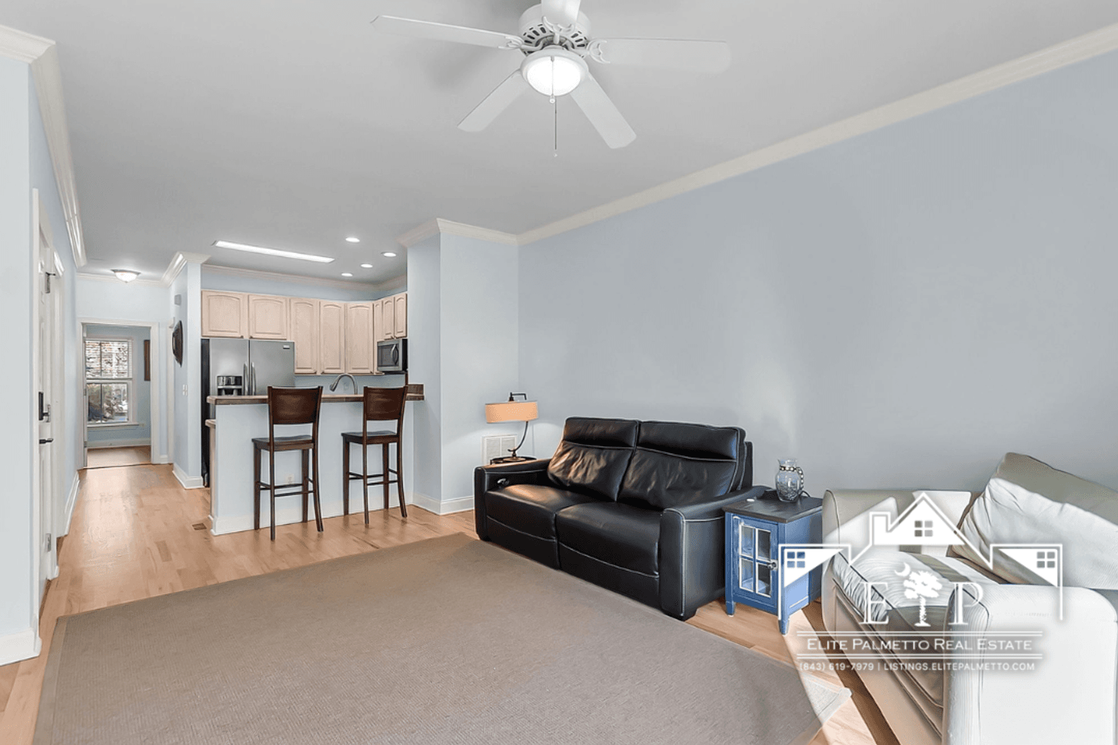 Charleston Townhome: 1815 Dogwood Rd