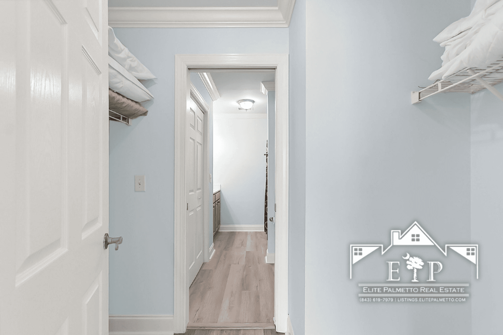 Charleston Townhome: 1815 Dogwood Rd