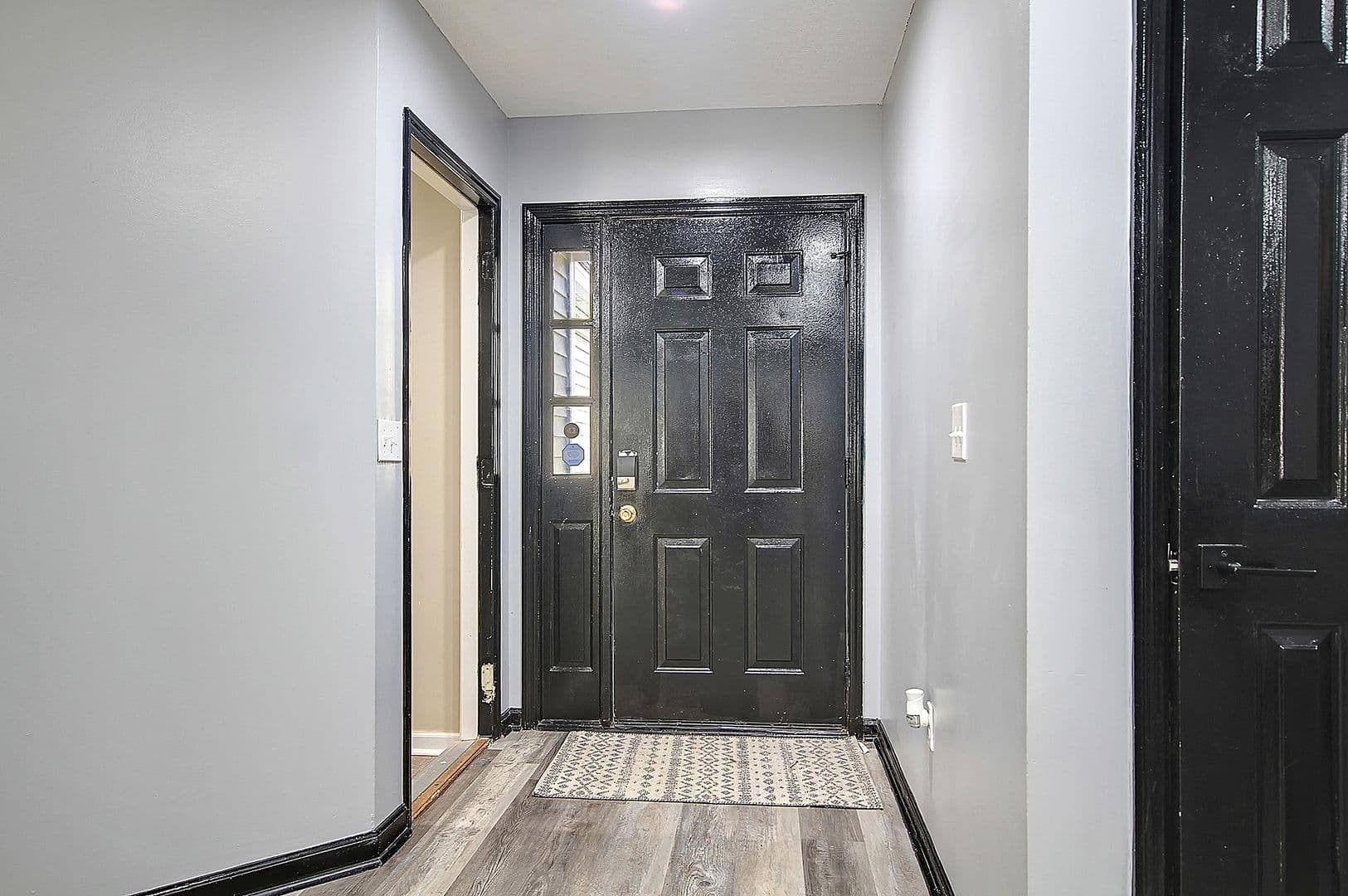 Goose Creek House: 166 Commons Way