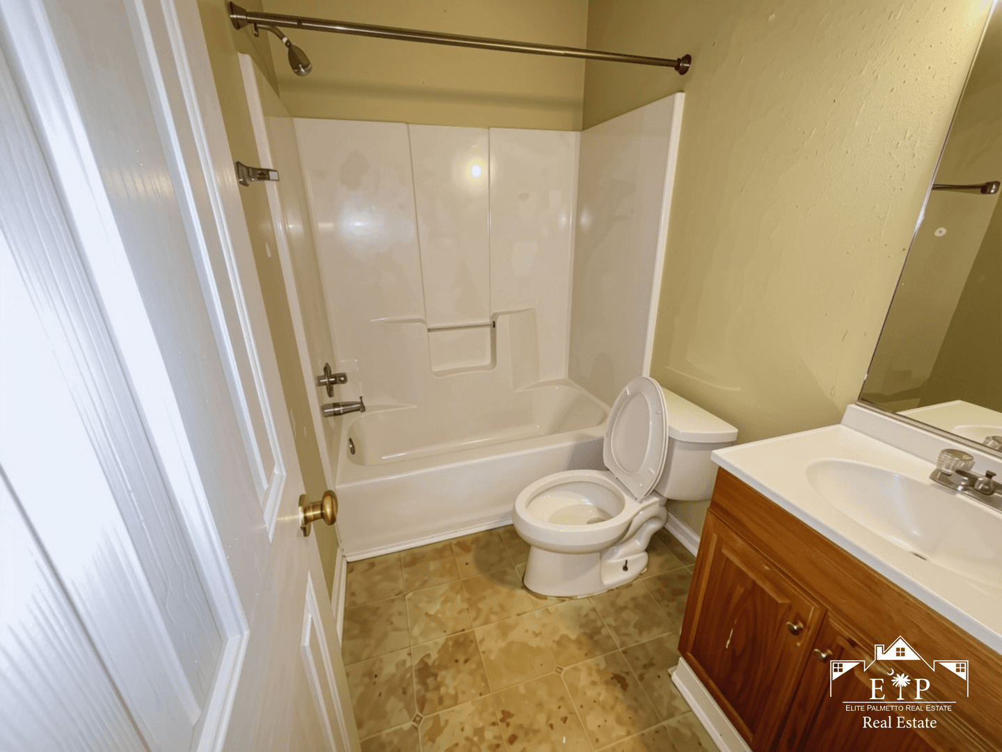 North Charleston House: 2520 Realm Street