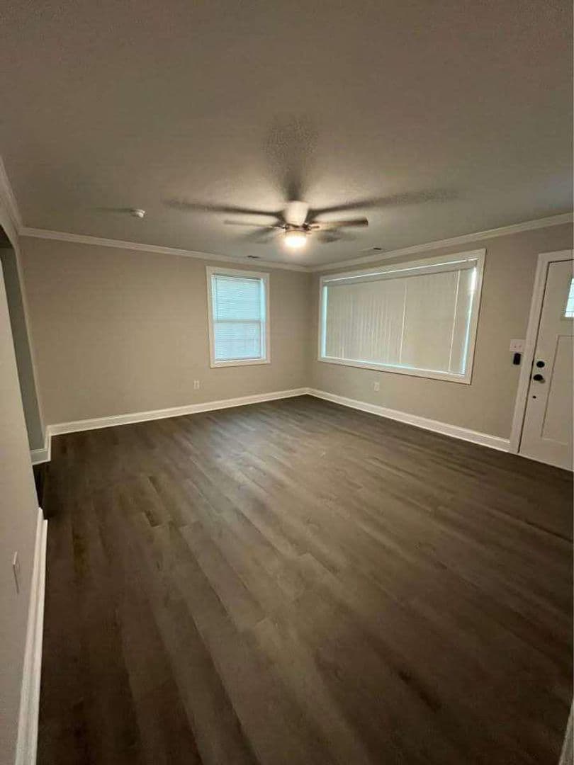 Charleston Apartment: 2143 Shrimp St  Charleston