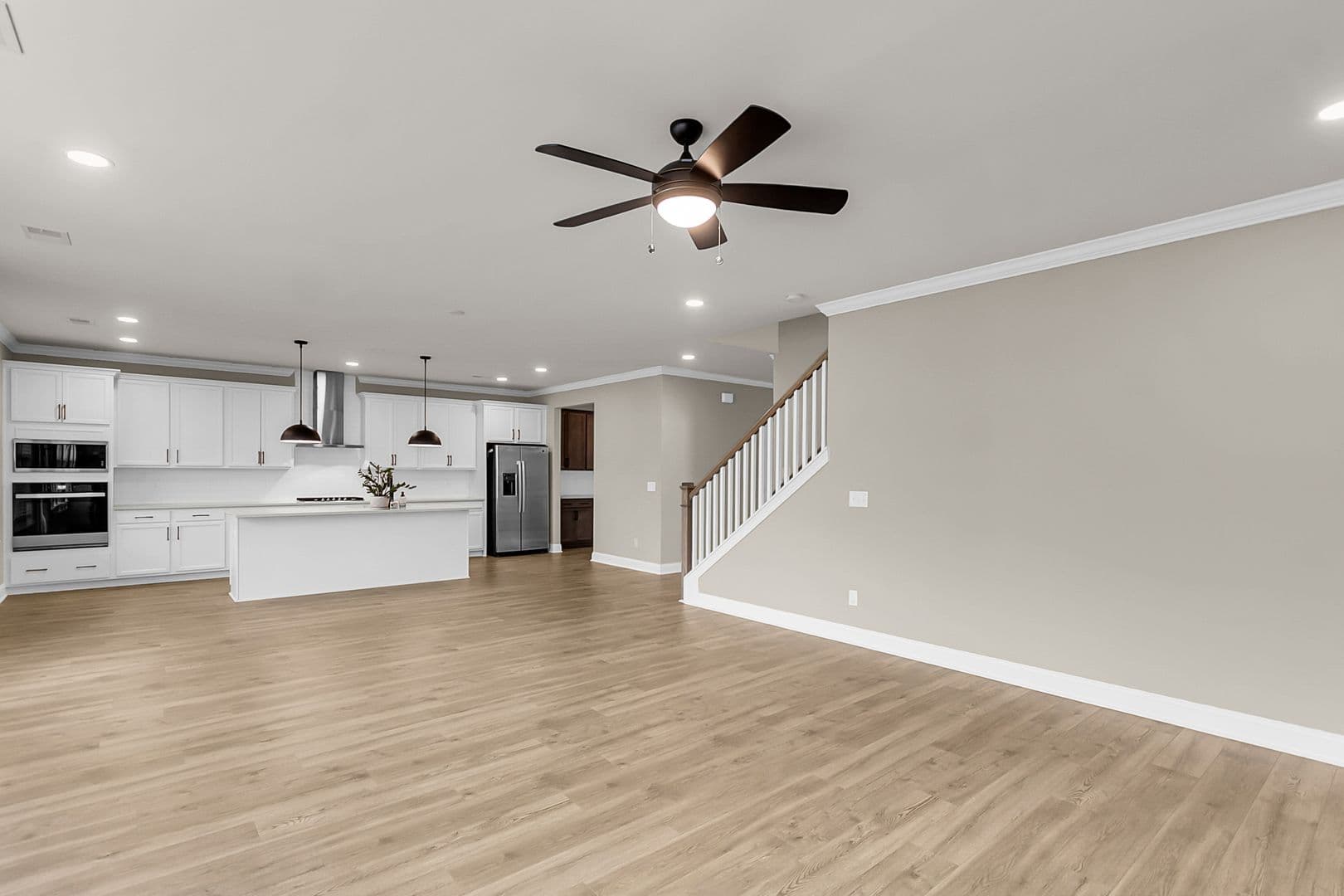 Moncks Corner House: 687 Black Pine Rd