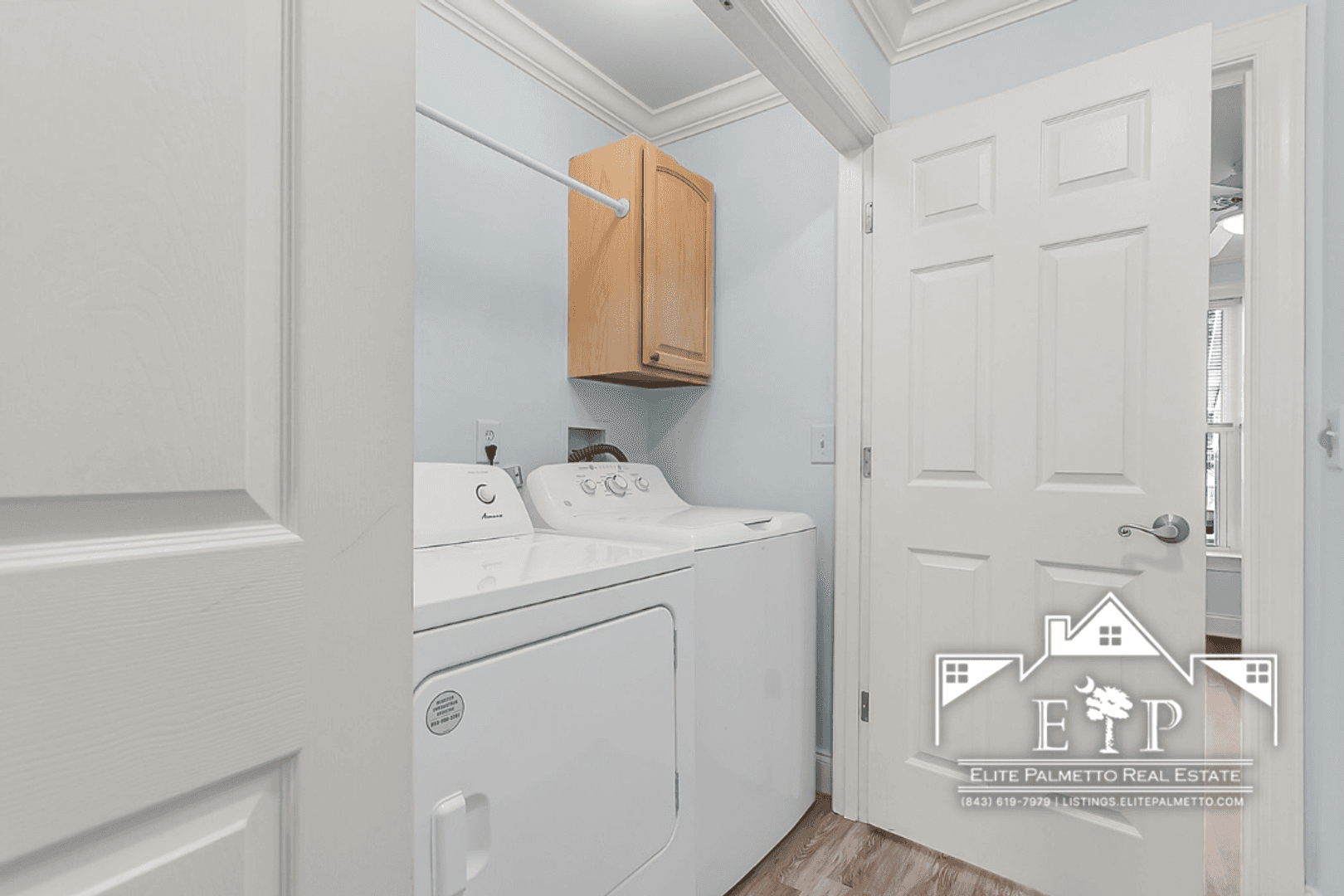 Charleston Townhome: 1815 Dogwood Rd