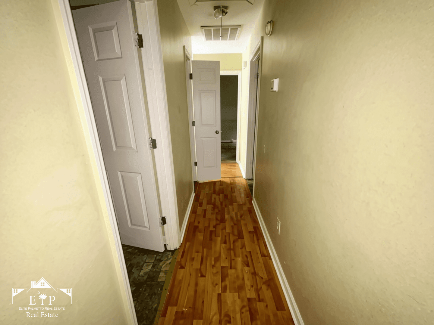North Charleston House: 2520 Realm Street