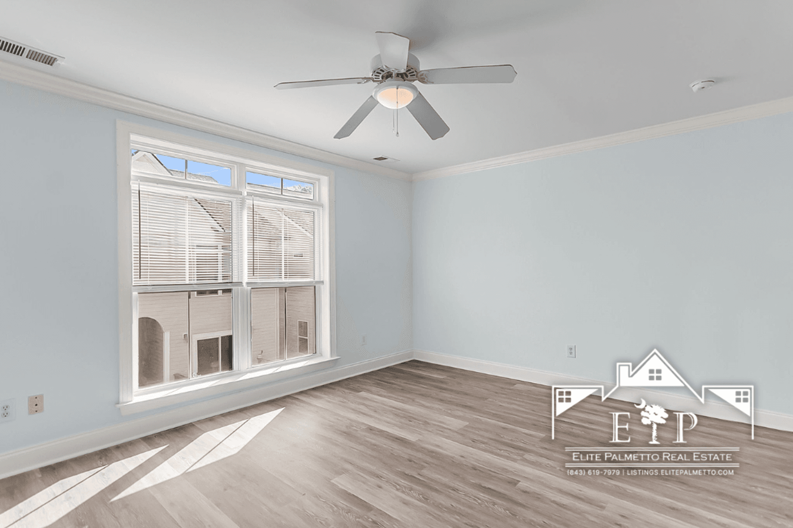 Charleston Townhome: 1815 Dogwood Rd