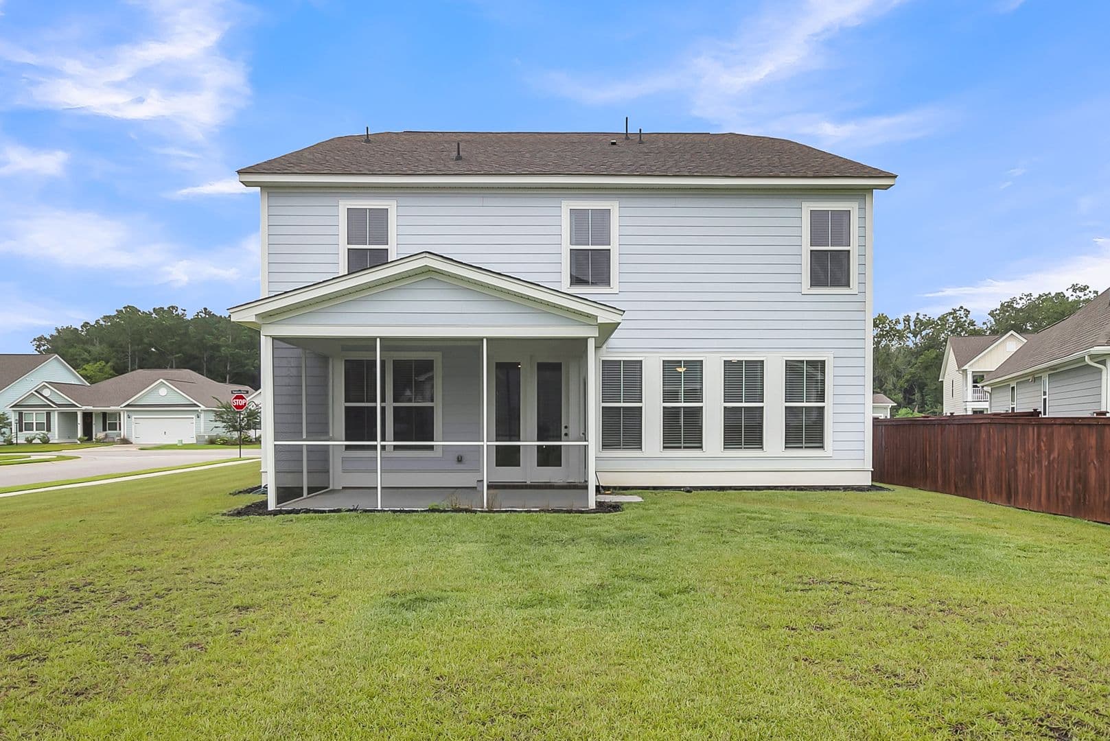 Moncks Corner House: 687 Black Pine Rd