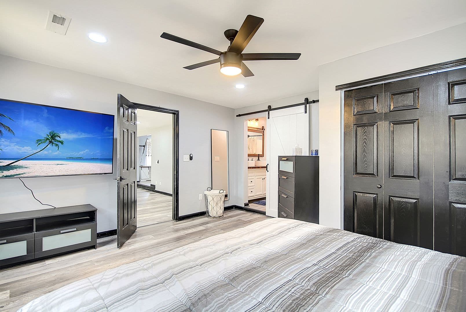 Goose Creek House: 166 Commons Way