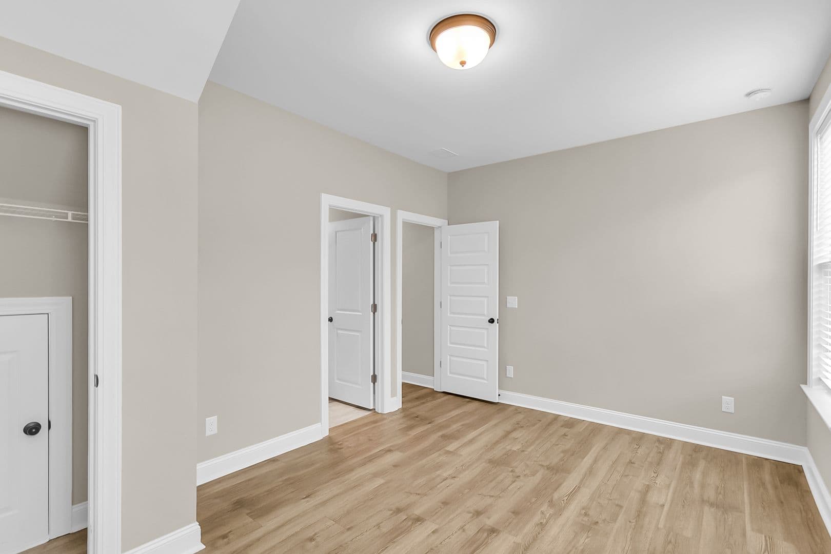 Moncks Corner House: 687 Black Pine Rd
