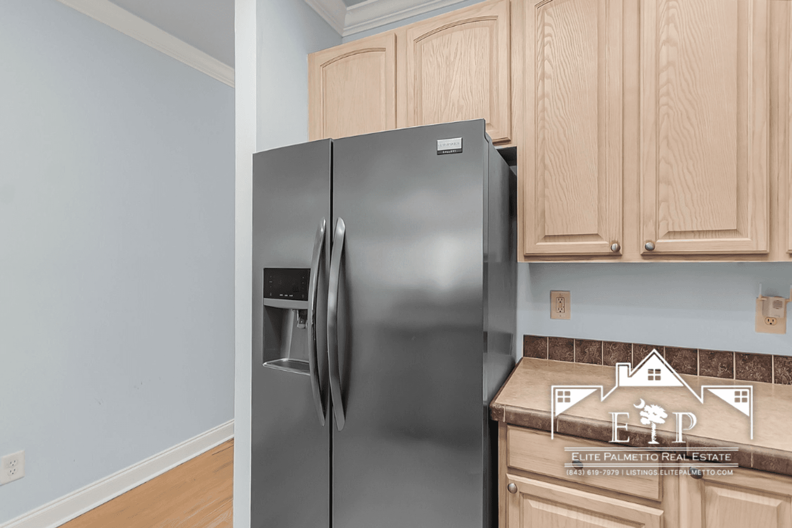 Charleston Townhome: 1815 Dogwood Rd