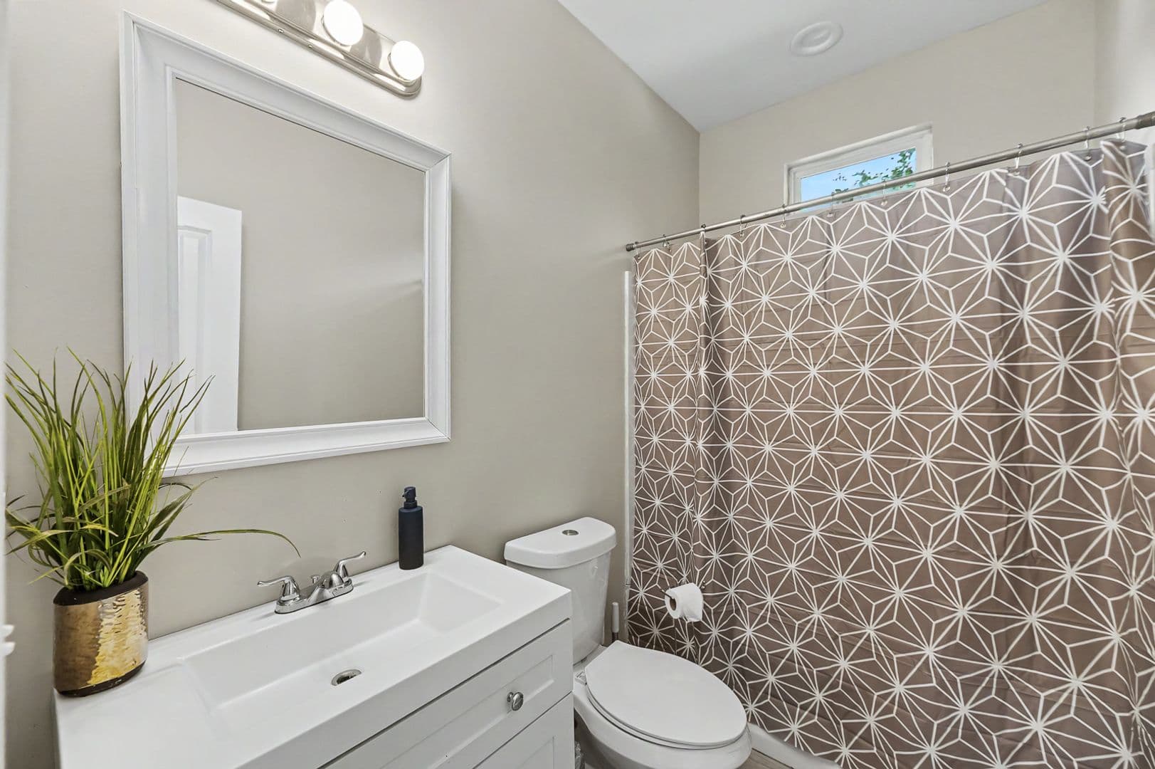North Charleston House: 2691 Ranger Drive