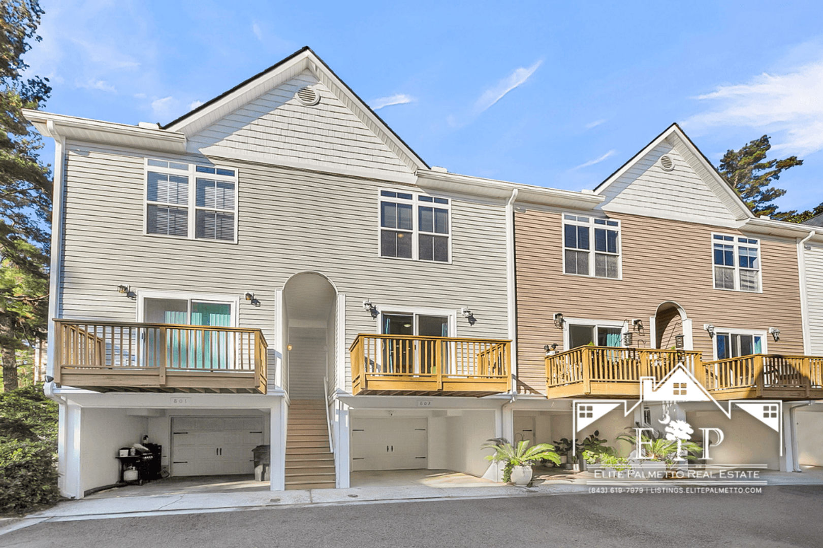 Charleston Townhome: 1815 Dogwood Rd