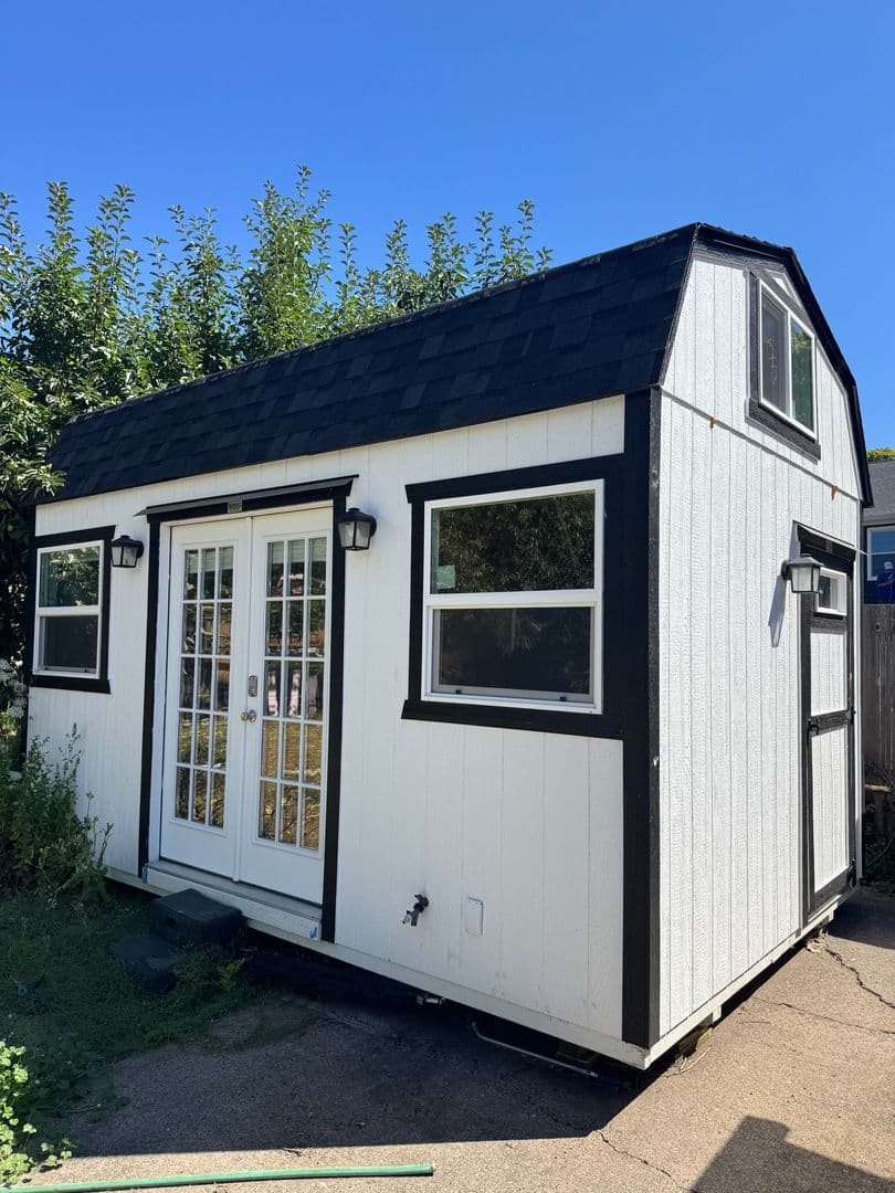 Corvallis House: 6620 NE Pettibone Dr.