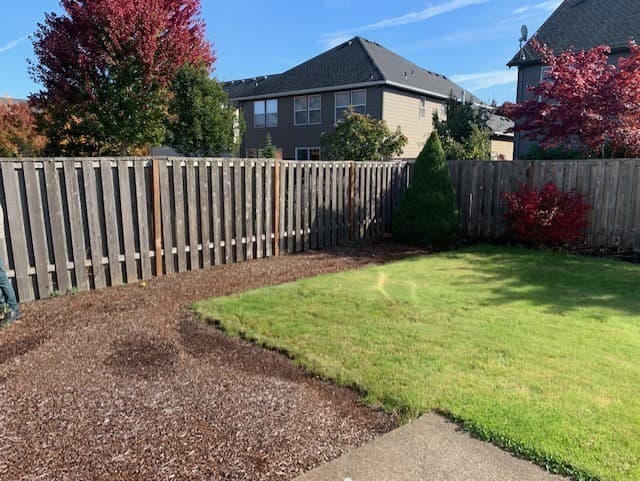 Corvallis House: 863 SE Bayshore Cir