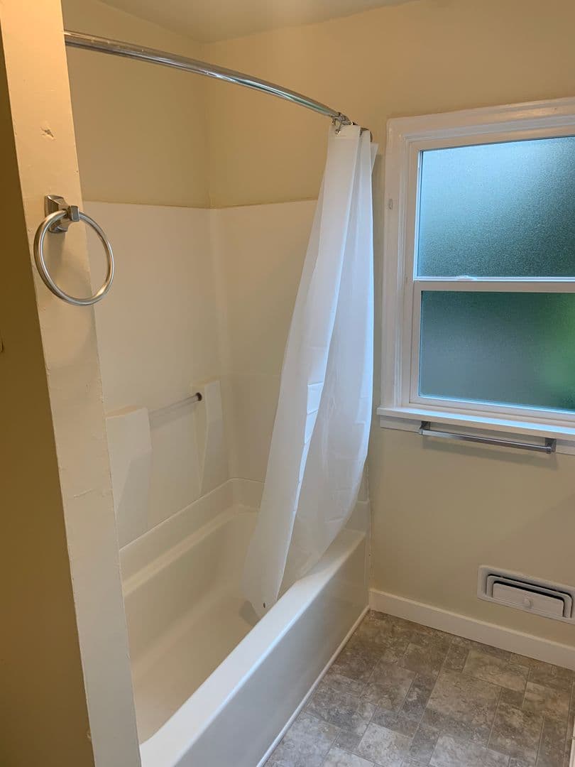 Corvallis Multiplex: 1143 NW 31st Street - #1