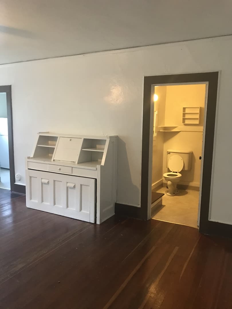 Corvallis Apartment: 146 12th St