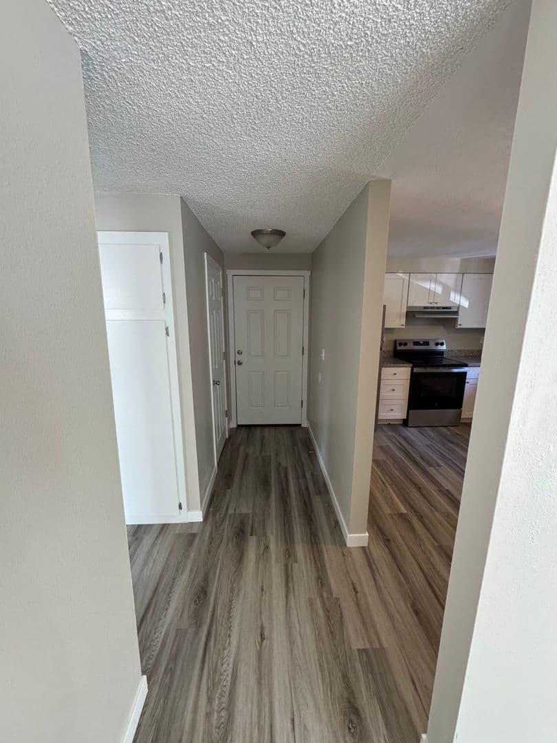 Corvallis Apartment: 824 SW Grove Street