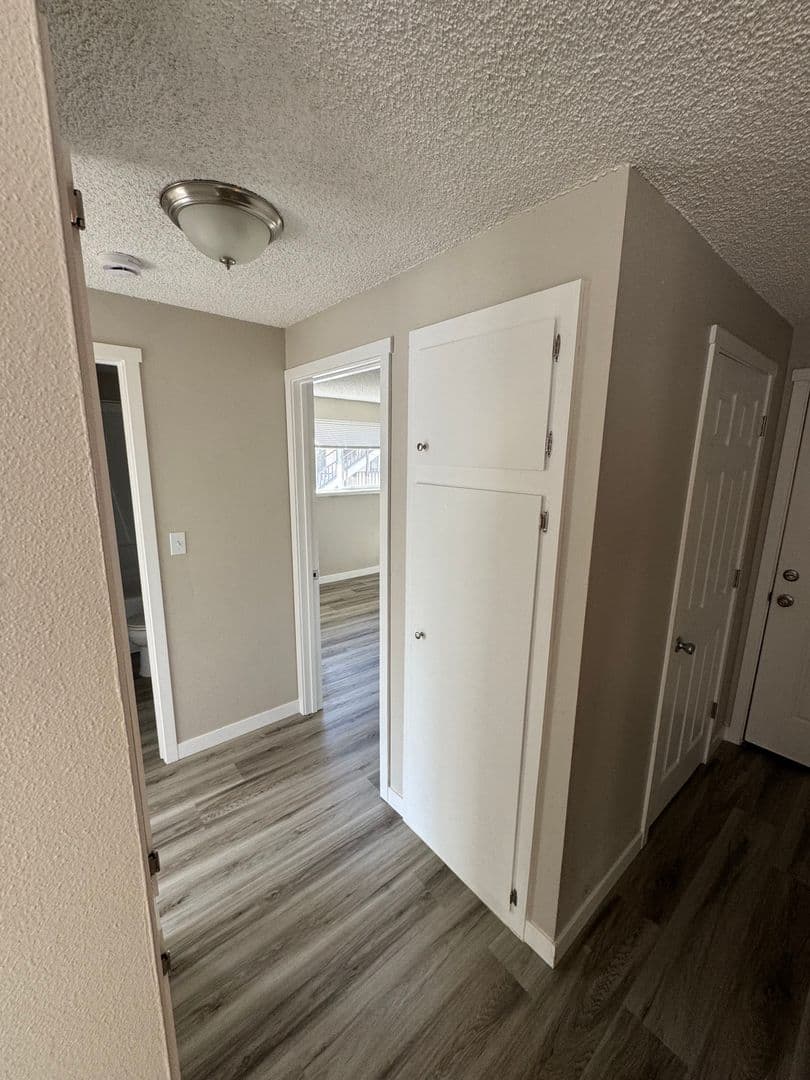 Corvallis Apartment: 824 SW Grove Street