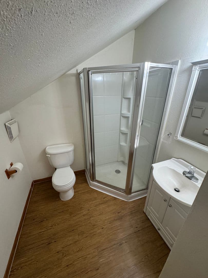 Corvallis Apartment: 412 SW 5th Street