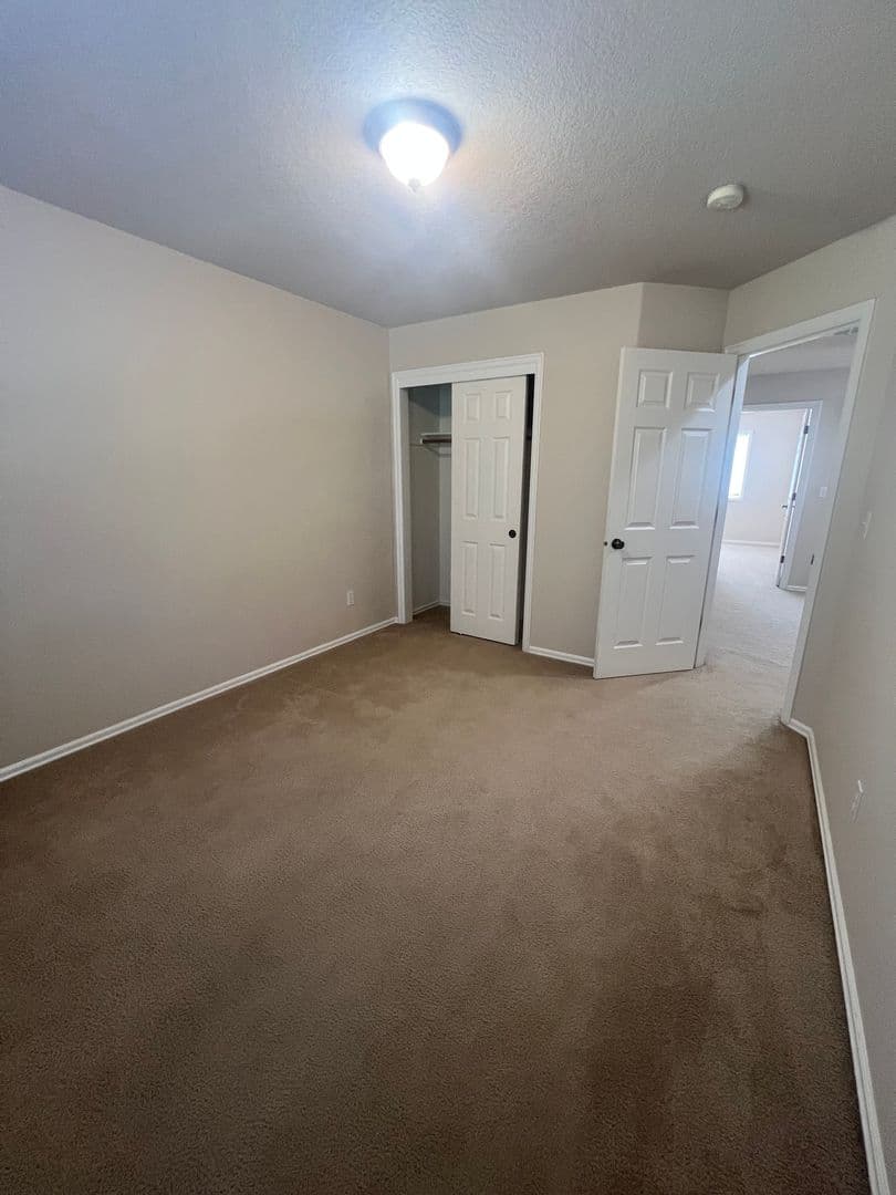 Corvallis House: 863 SE Bayshore Cir