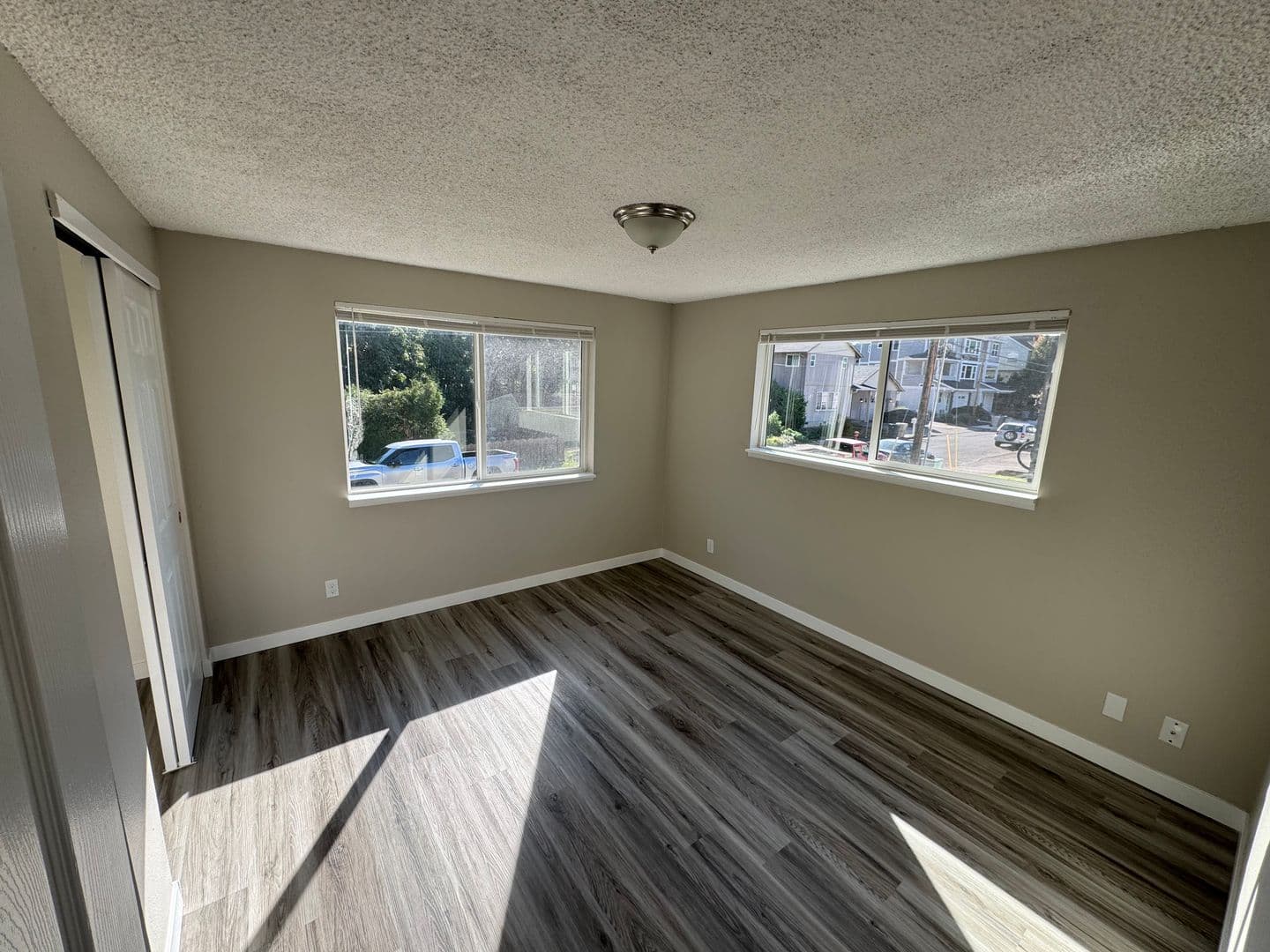 Corvallis Apartment: 824 SW Grove Street