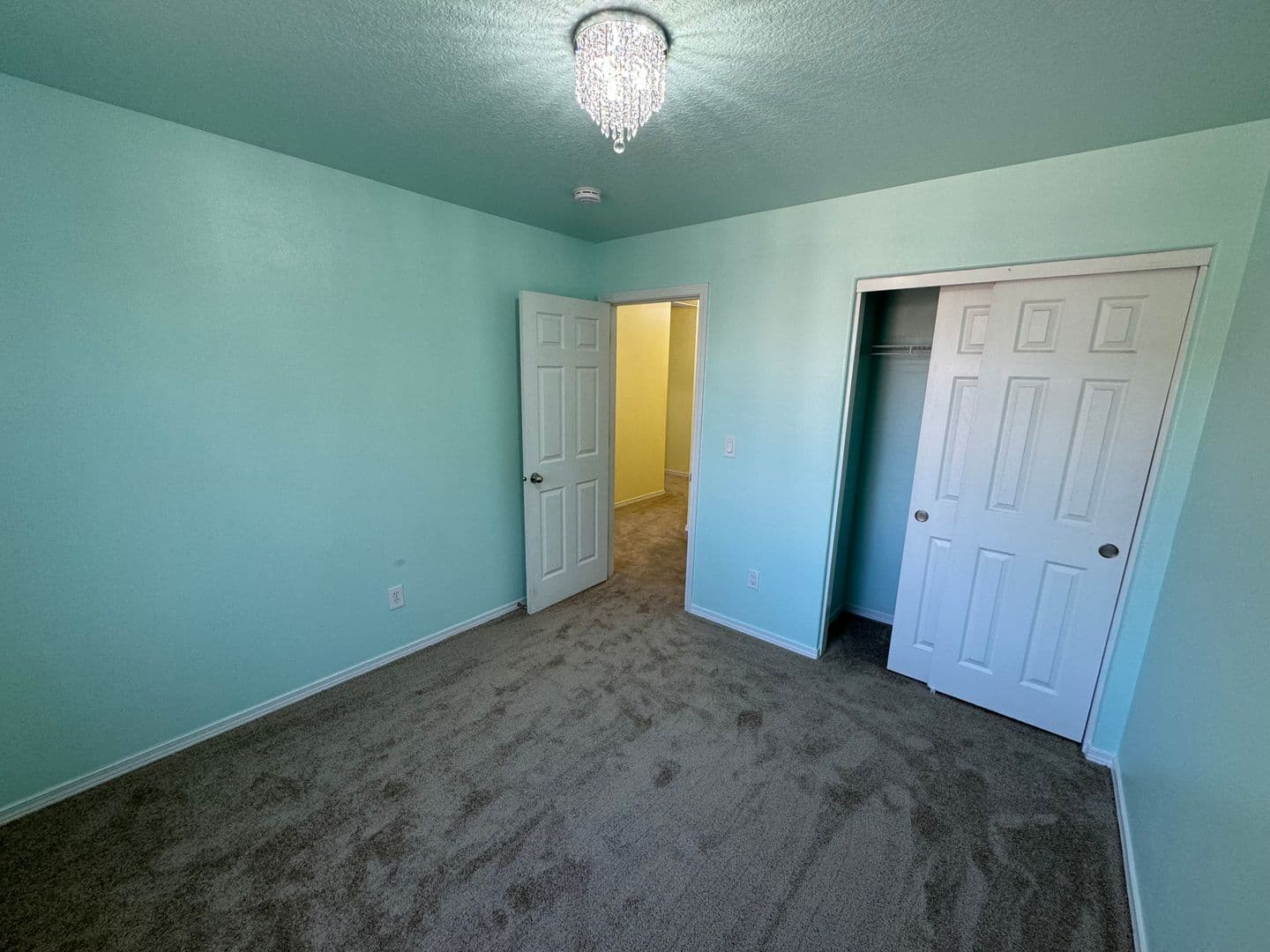 Albany House: 209 Derby Street SE