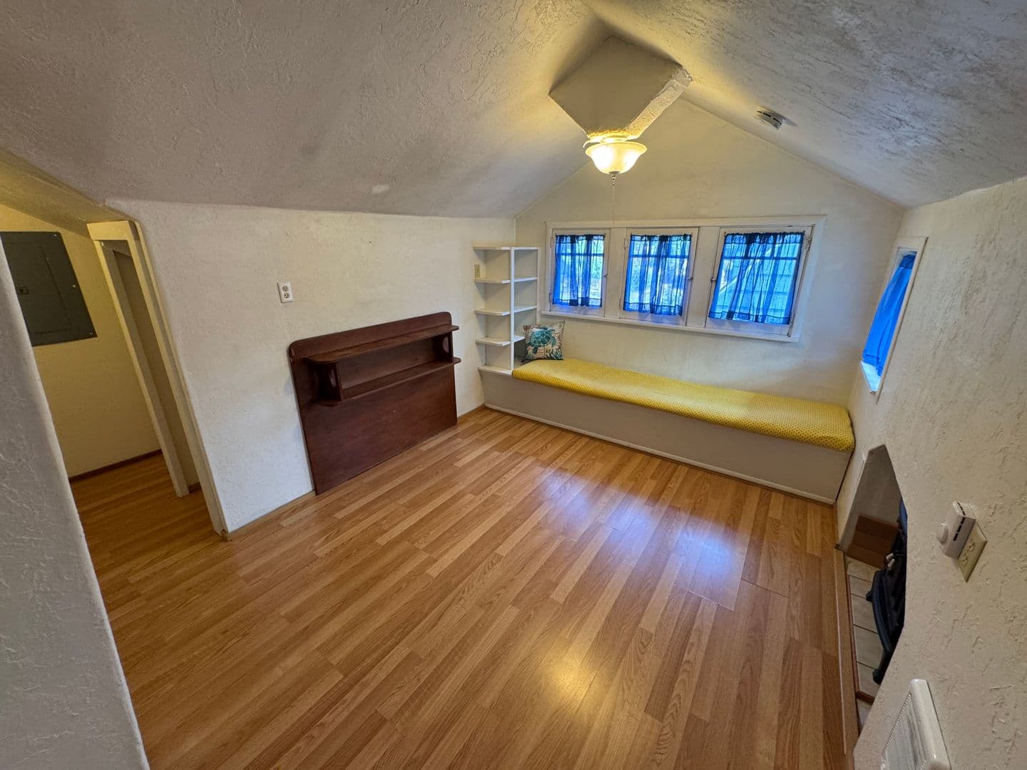 Corvallis Apartment: 412 SW 5th Street