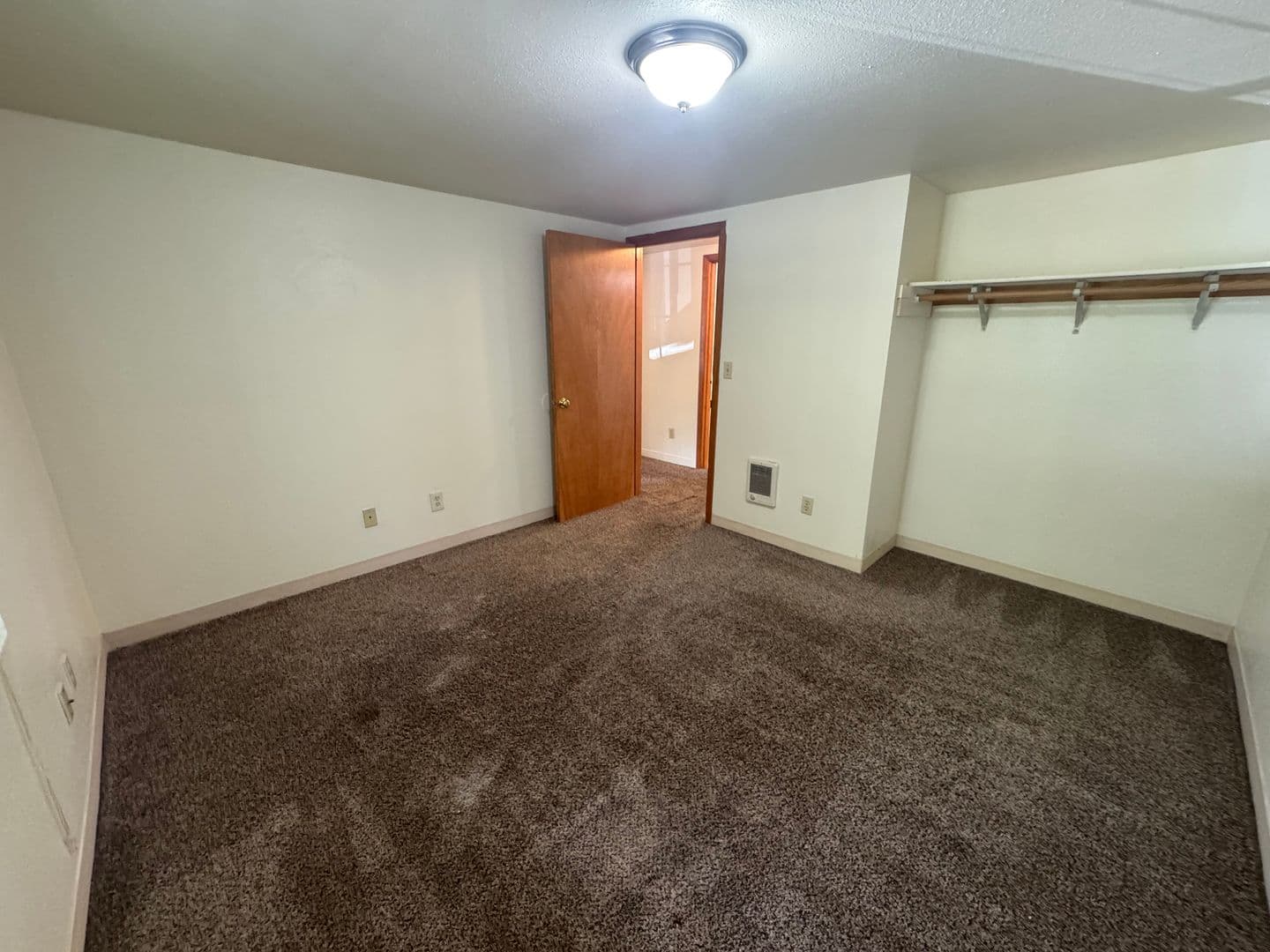Corvallis Apartment: 820 SW Grove Street