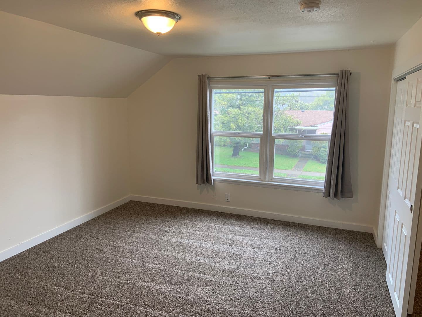 Corvallis Multiplex: 1143 NW 31st Street - #1