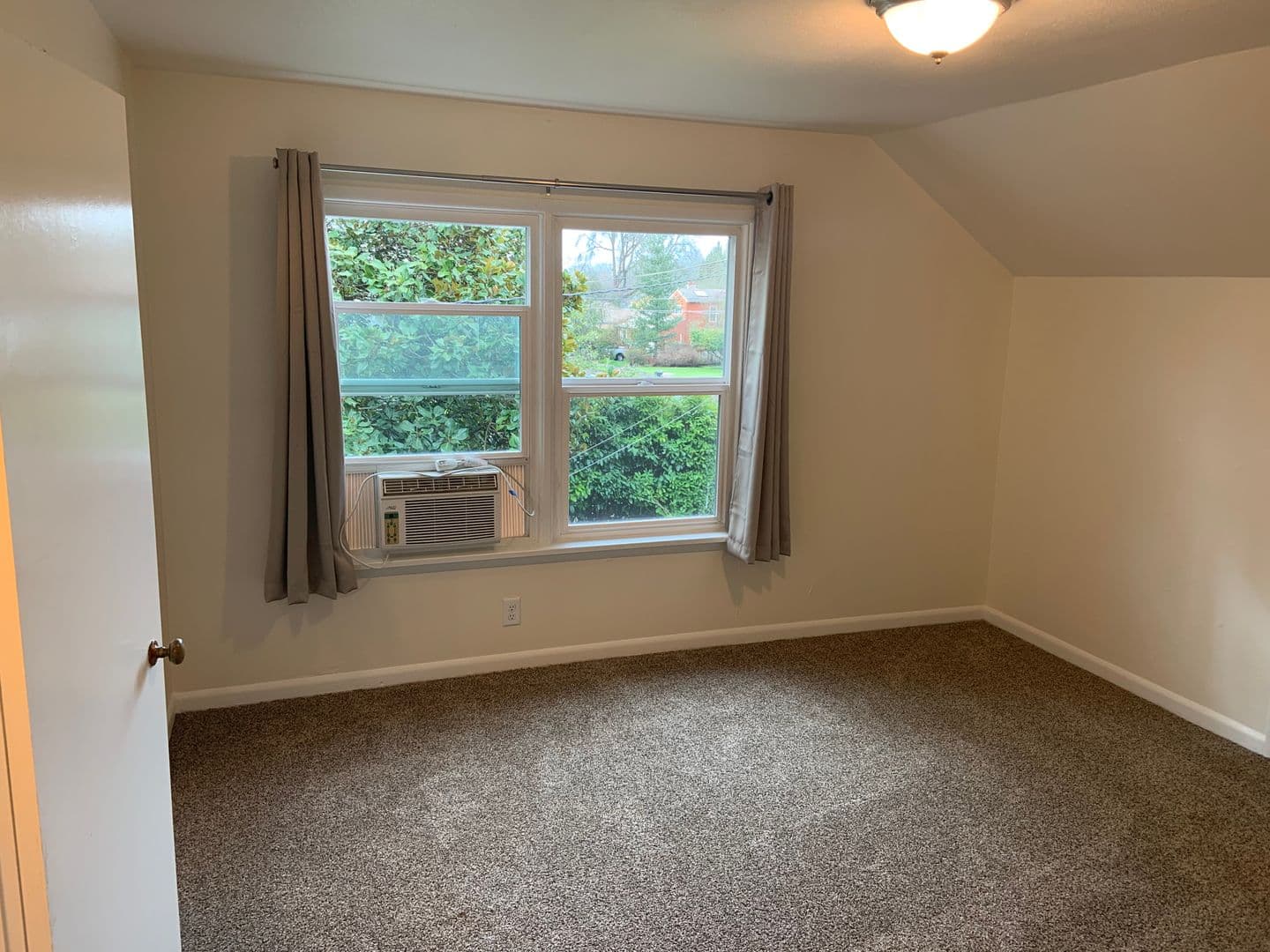 Corvallis Multiplex: 1143 NW 31st Street - #1