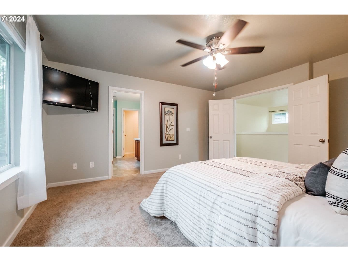 Albany House: 209 Derby Street SE