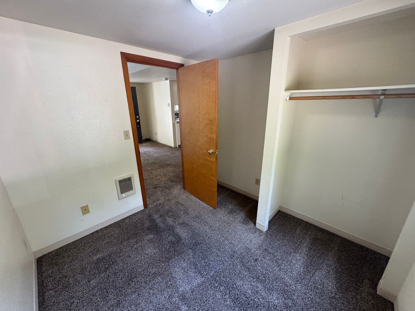 Corvallis Apartment: 820 SW Grove Street