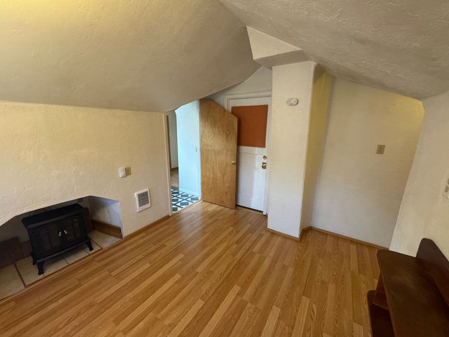 Corvallis Apartment: 412 SW 5th Street
