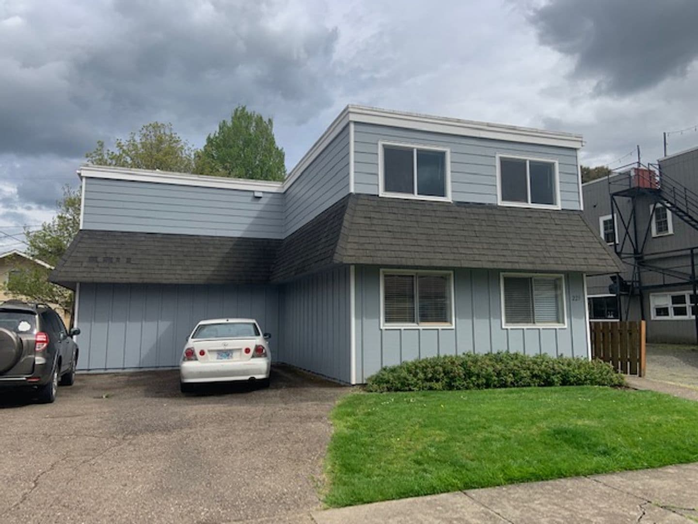Corvallis Apartment: 223-229 NW 13th St