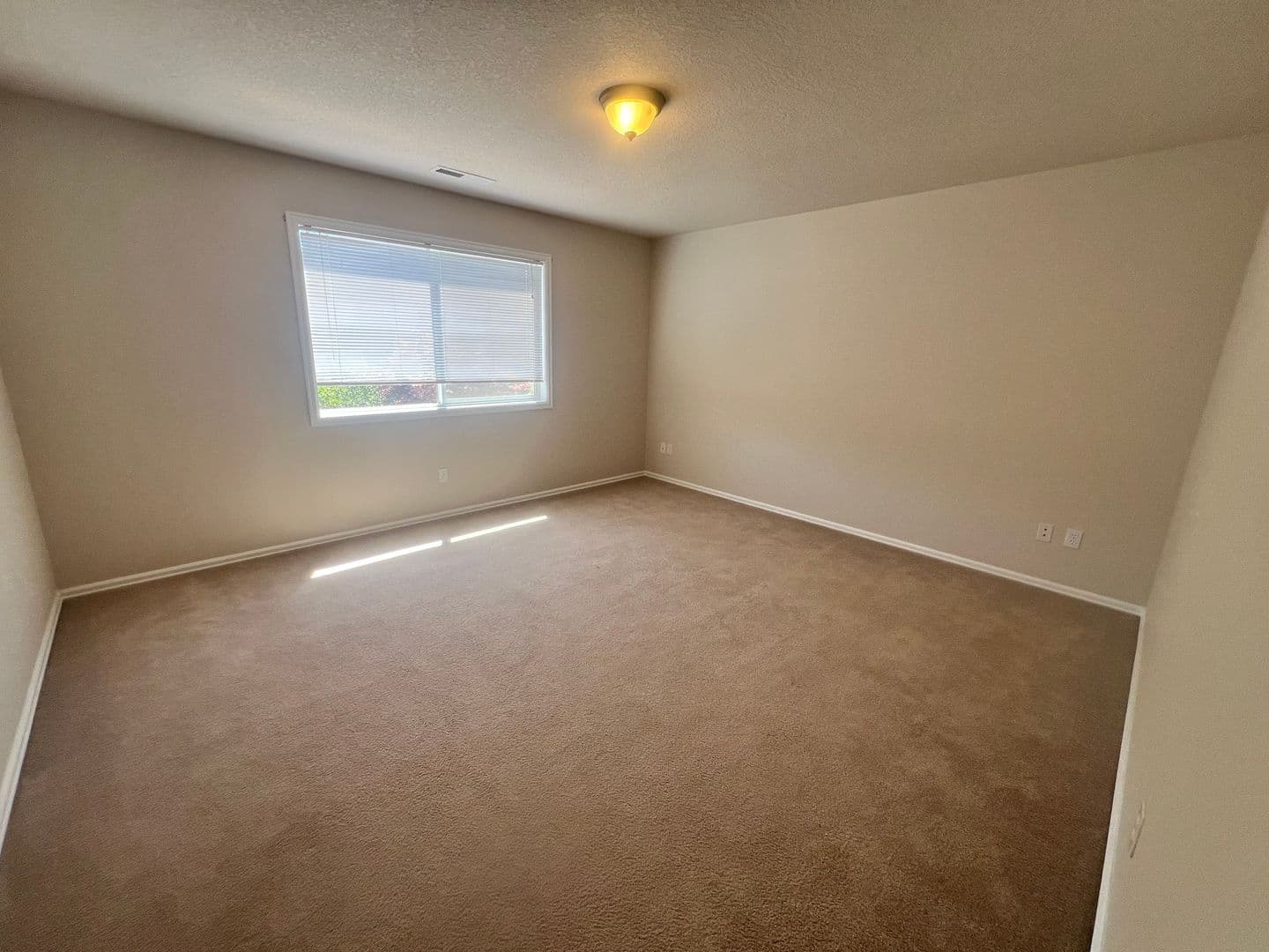 Corvallis House: 863 SE Bayshore Cir