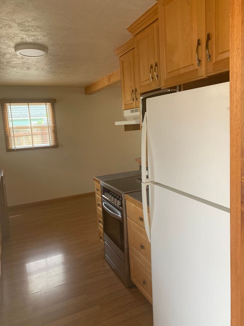 Corvallis House: 5265 SW Secher Lane