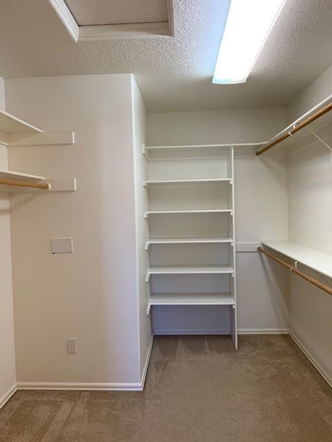 Corvallis House: 863 SE Bayshore Cir