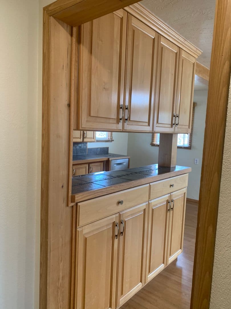 Corvallis House: 5265 SW Secher Lane