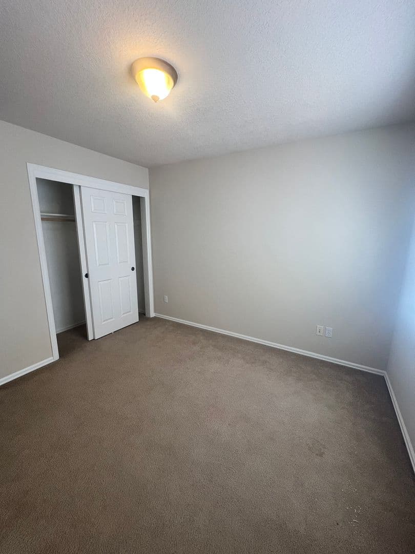 Corvallis House: 863 SE Bayshore Cir