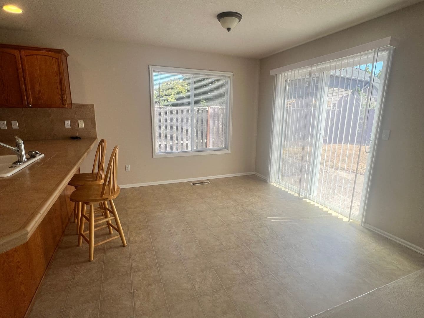 Corvallis House: 863 SE Bayshore Cir