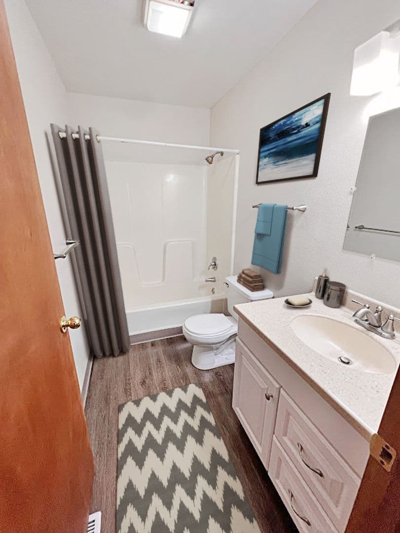 Ames Apartment: 1407 Georgia