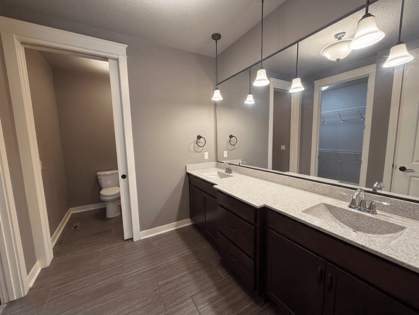 Ames Apartment: 5811-5815 Quarry Dr