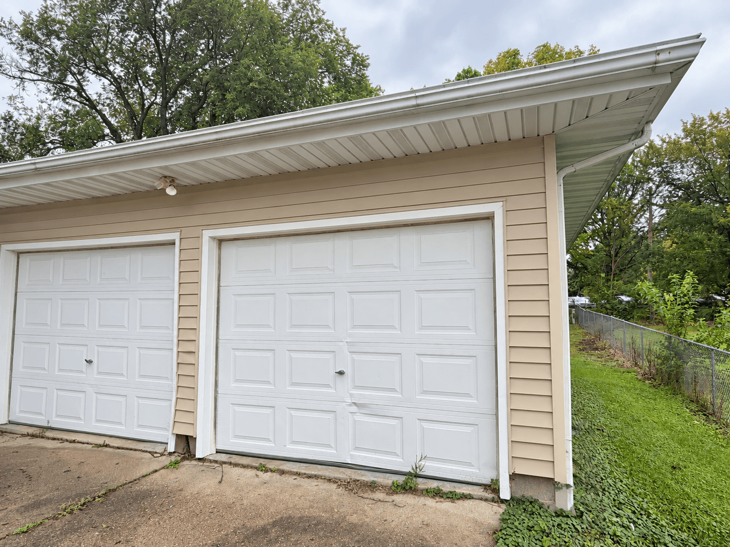 Ames Apartment: 711-713 Stanton Ave
