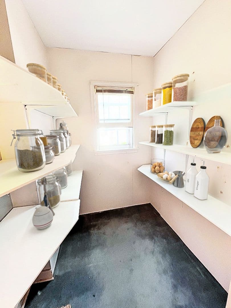 Ames House: 1220 Carroll Ave