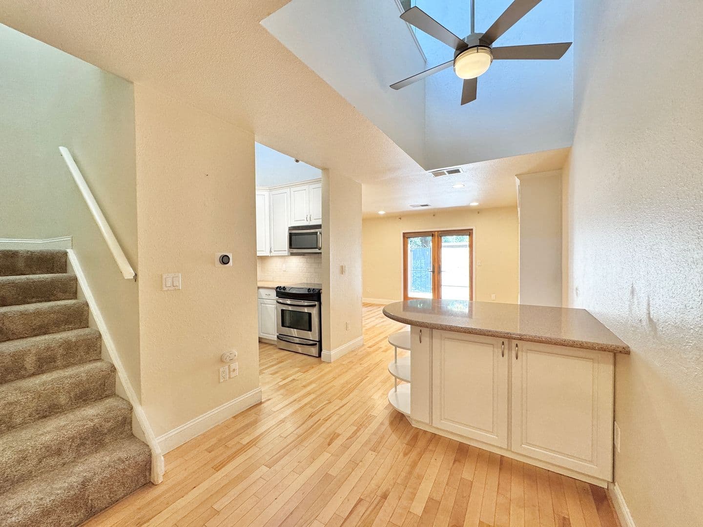 Sacramento Condo: 966 Q Street